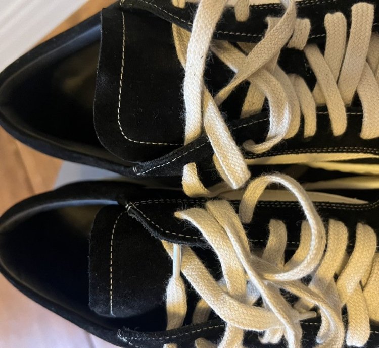 Suede leather vintage sneakers brand new