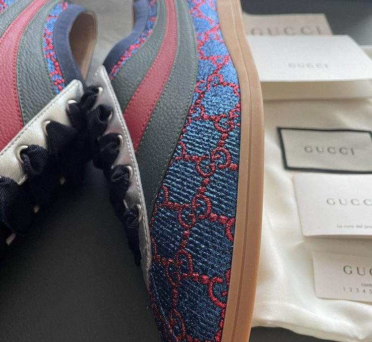 Super Runway GG Logo Limited Edition ACE Leather Sneaker