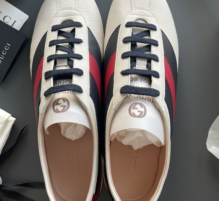 Super Runway Hebron Leather Bee ACE Low Top Sneaker BrandNew