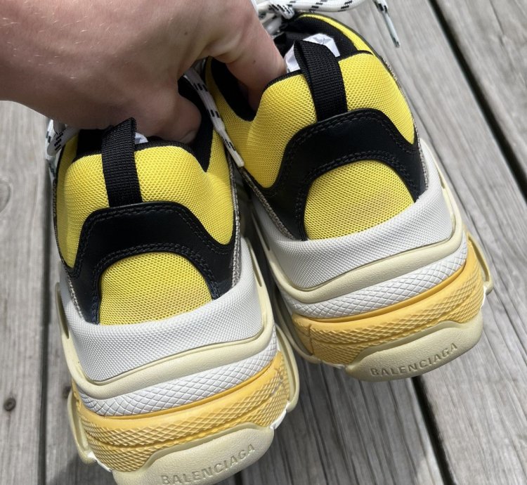 Triple Beige Yellow The Hacker Project