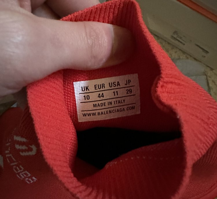 Unworn Balenciaga Red Speed Trainers in Size 44