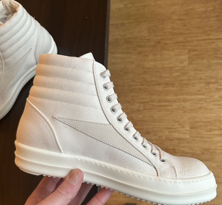 Vintage High Sneaks