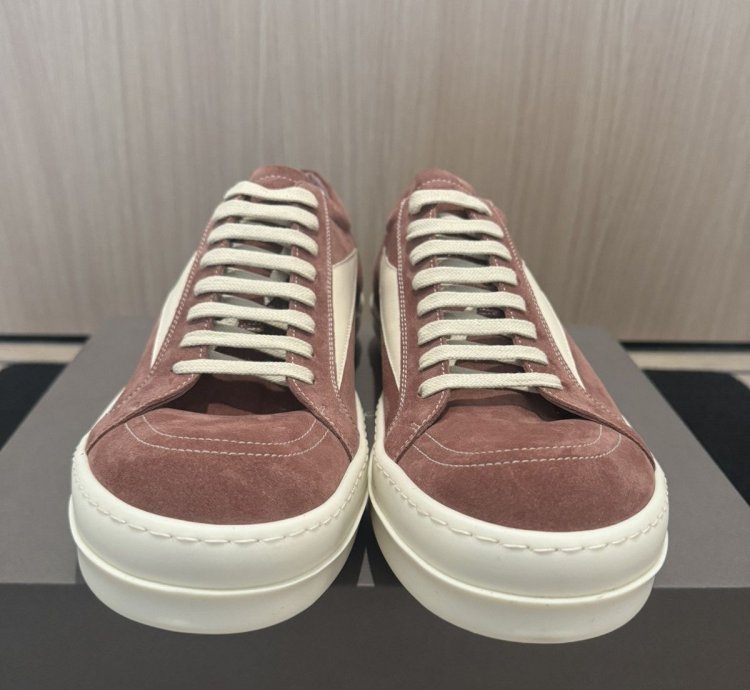 Vintage Low Sneakers Sz 46 US 13