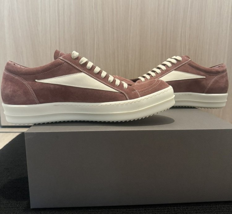 Vintage Low Sneakers Sz 46 US 13
