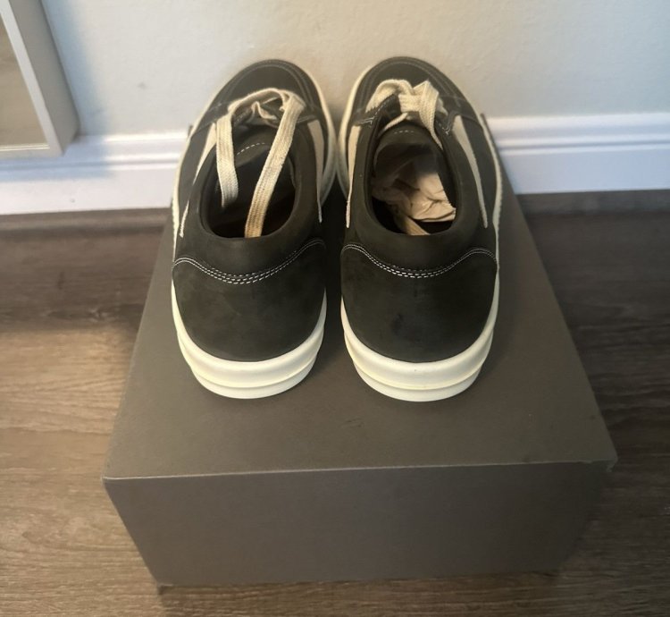 Vintage Sneaks Forest Milk EU 45