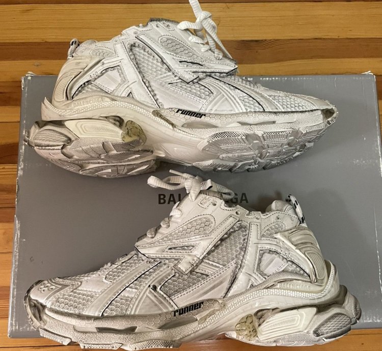 White Balenciaga Runners