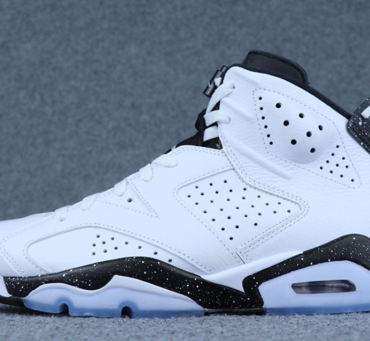 Nike Air Jordan 6 Retro Reverse Oreo