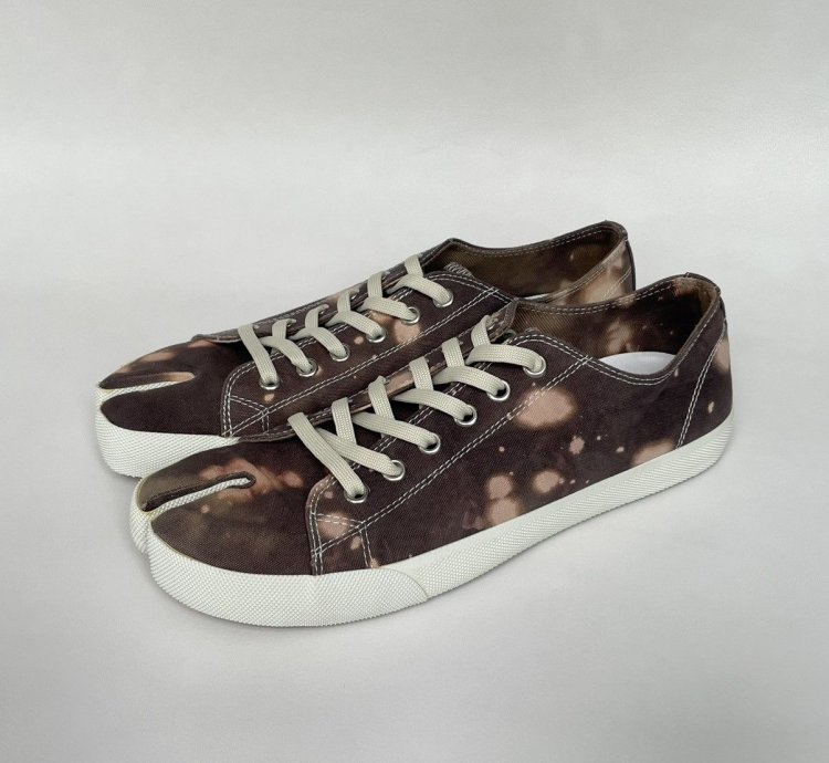 20 Bleach Dyed Canvas Tabis
