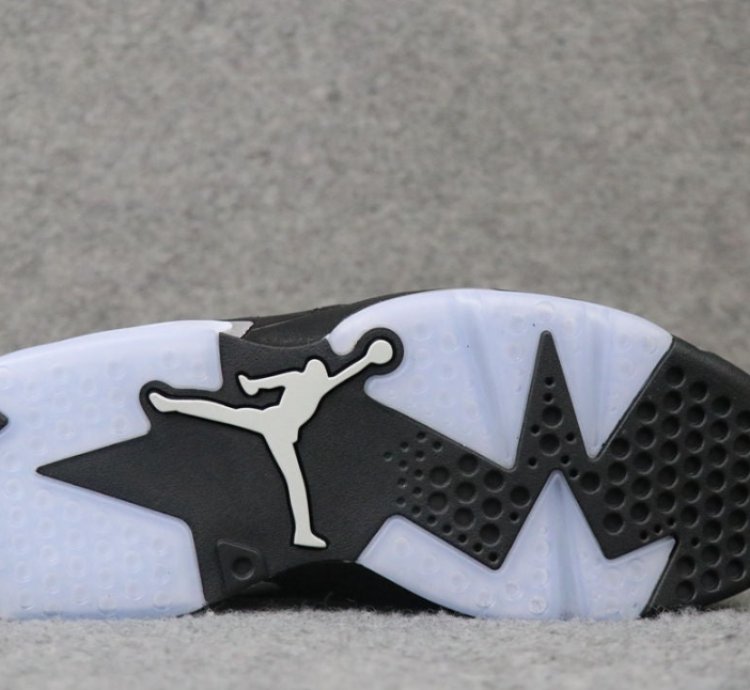 Nike Air Jordan 6 Retro Chrome