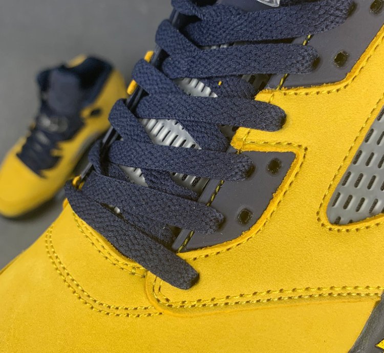 Nike Air Jordan 5 Retro Michigan (2019)