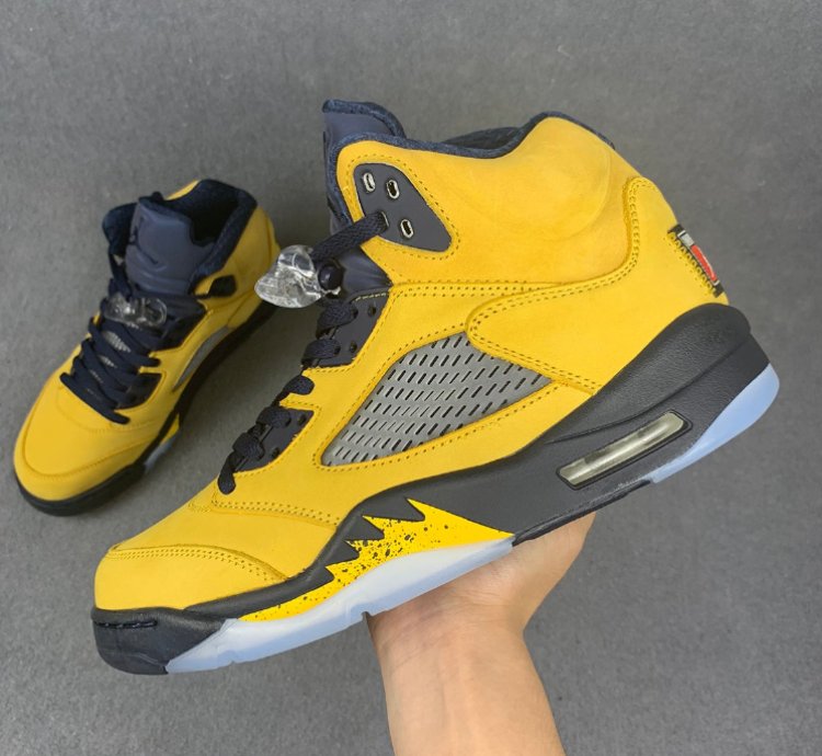 Nike Air Jordan 5 Retro Michigan (2019)