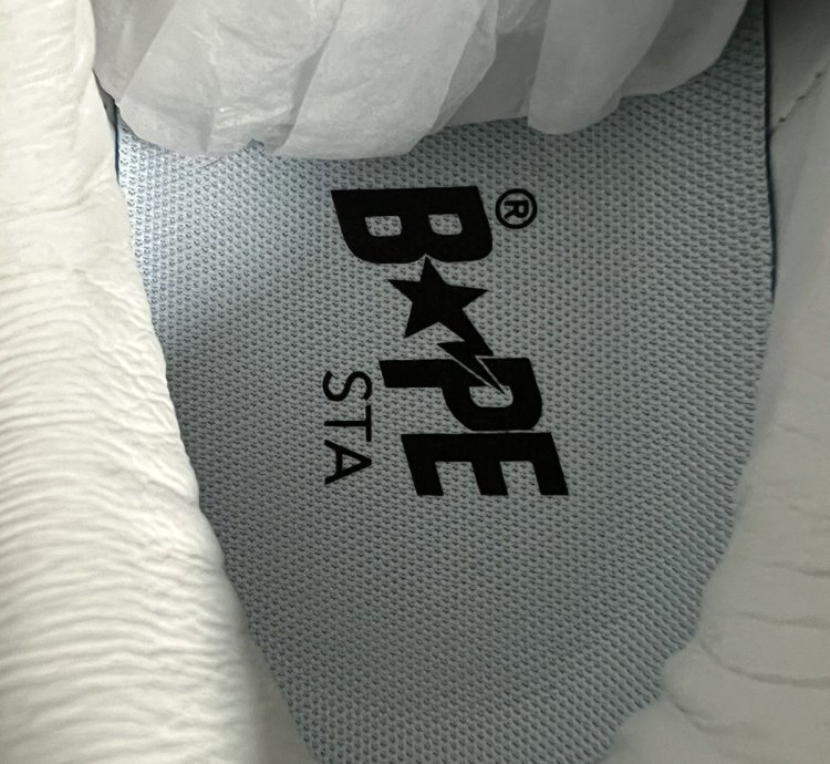 2023 Bathing Ape Patent Leather Khaki Bape Bapesta Size 13