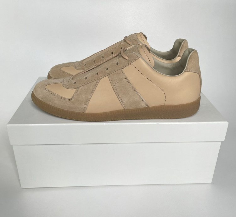 22 Vachetta Leather GAT Sneakers