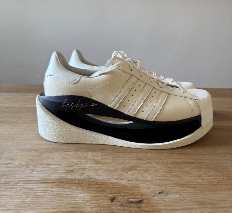 Adidas  -3 Gendo Superstar Deadstock (US10 5 EU44 5)