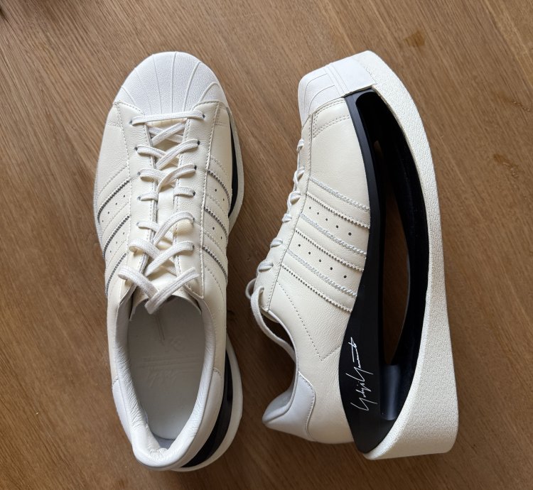 Adidas  -3 Gendo Superstar Deadstock (US10 5 EU44 5)