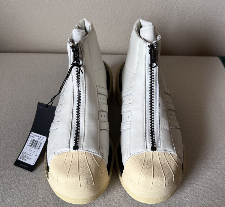 Adidas -3 Gendo Pro Model High in White