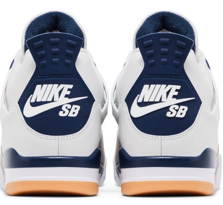 Mens Wmns Nike SB x Air Jordan 4 Retro SP Navy DR5415-100