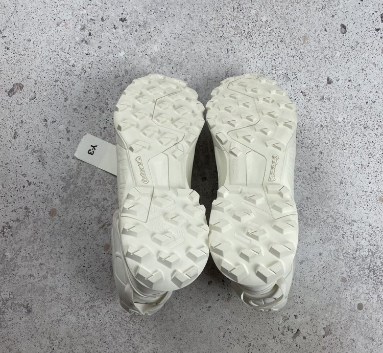 Adidas -3 Yohji Yamamoto Terrex Swift R3 Gore-Tex Size 11
