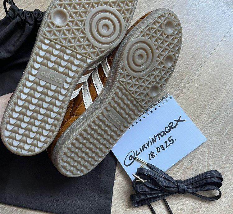 Adidas Brown Croc Samba Sz 11