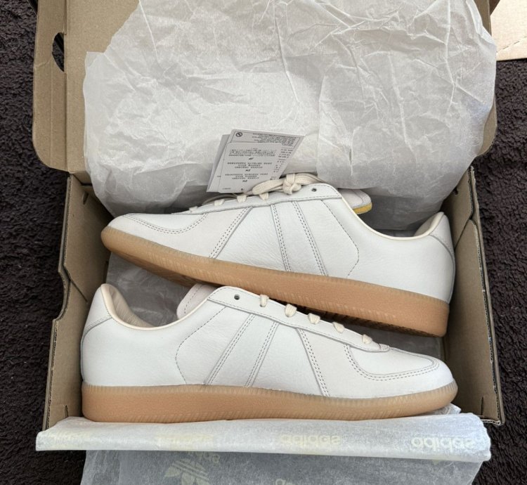 Adidas Hartcopy BW ARMY