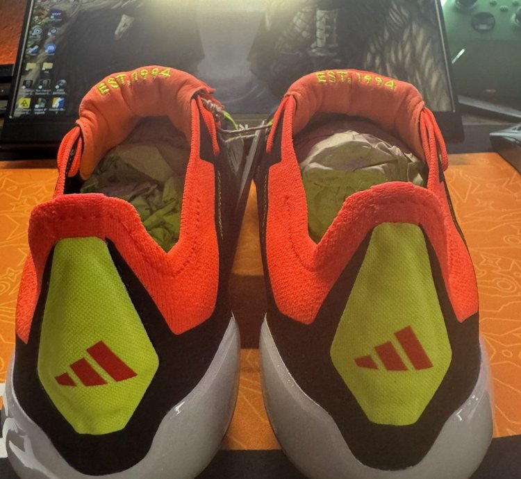 Adidas Predator Elite Foldover Tongue Solar Energy Pack