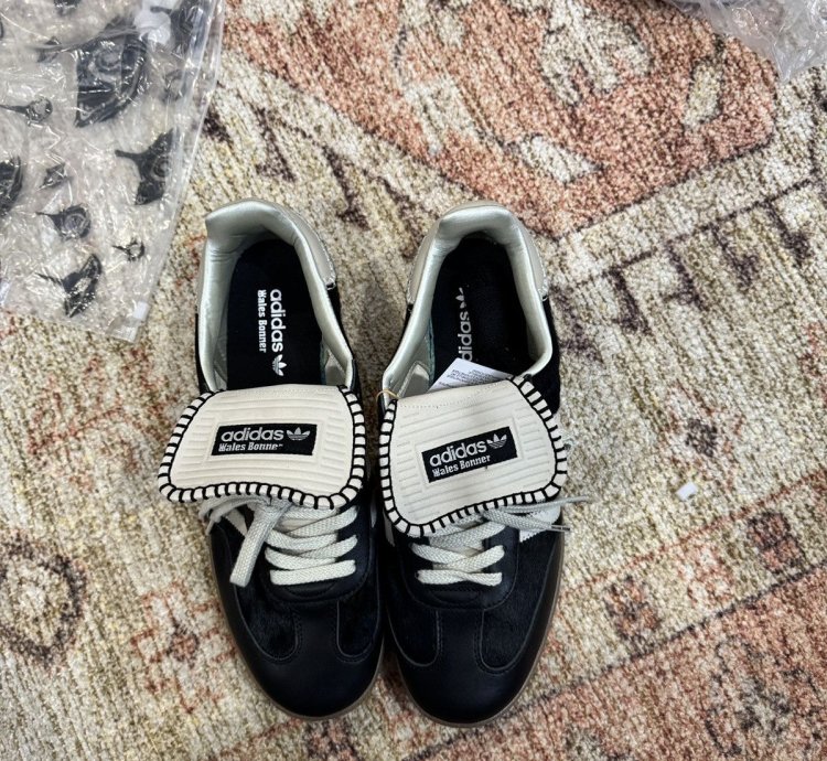 Adidas wales Bonner sambas