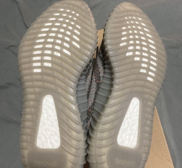 Adidas Yeezy 350 V2 Beluga Reflective