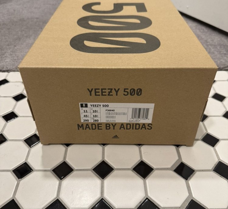 Adidas Yeezy 500 Utility Black