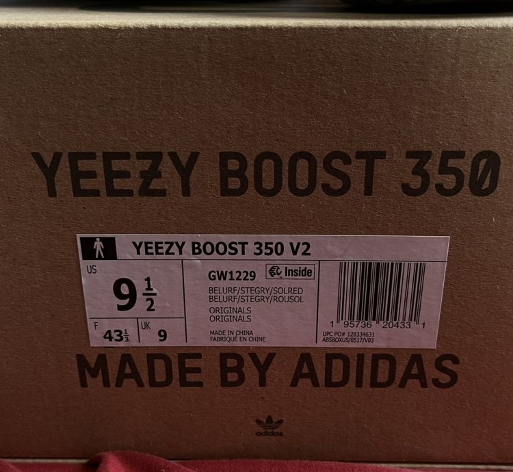 ADIDAS YEEZY BOOST 350 V2 BELUGA REFLECTIVE US MENS SIZE 9 5
