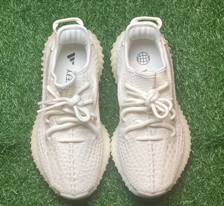 adidas Yeezy Boost 350 V2 Bone Size 5