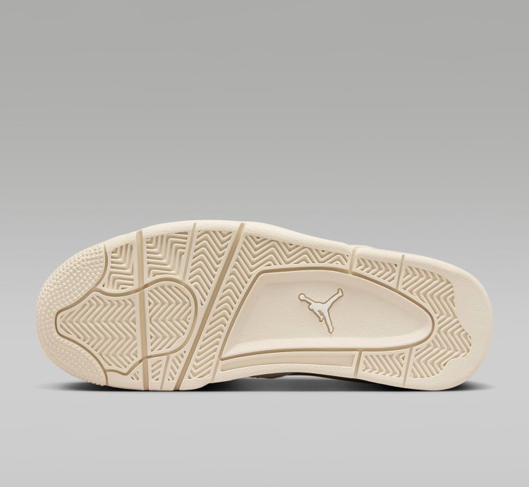 Air Jordan 4 RM Legend Light Brown
