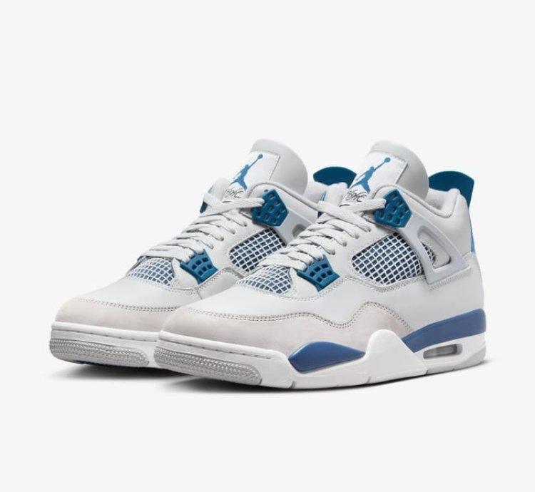Air Jordan 4 Military Blue