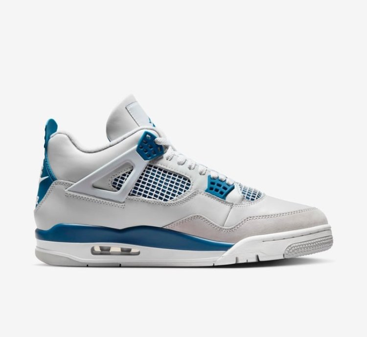 Air Jordan 4 Military Blue