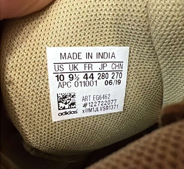 Adidas Yeezy Desert Boots Rock DeadStock