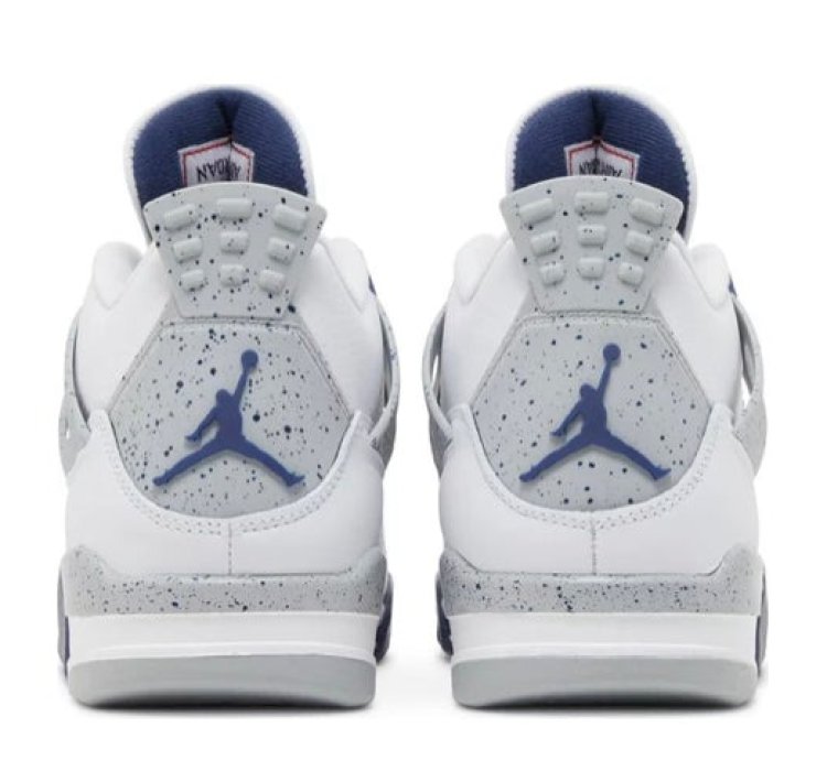 Air Jordan 4 Midnight Navy
