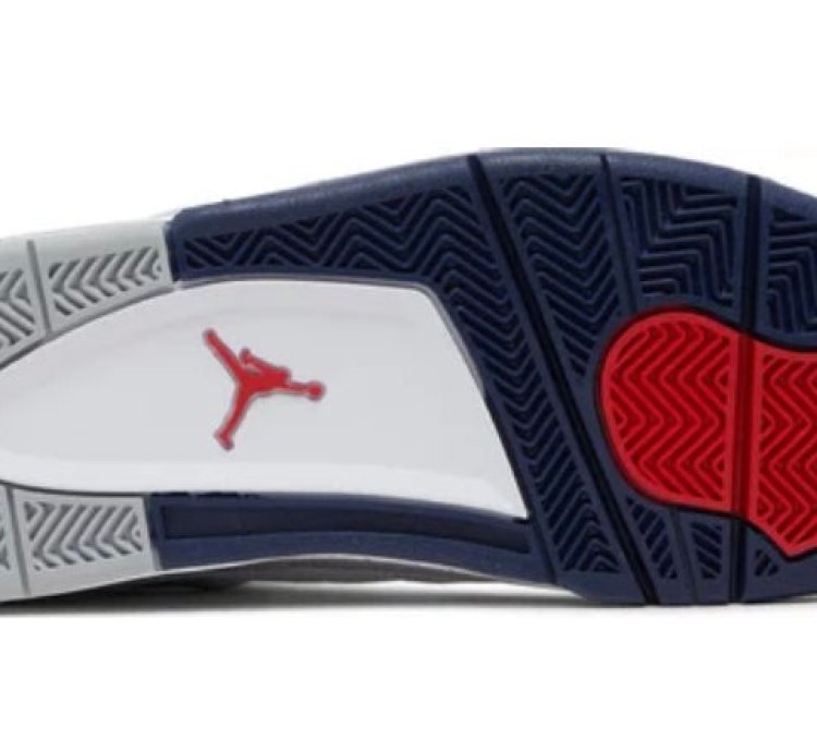 Air Jordan 4 Midnight Navy