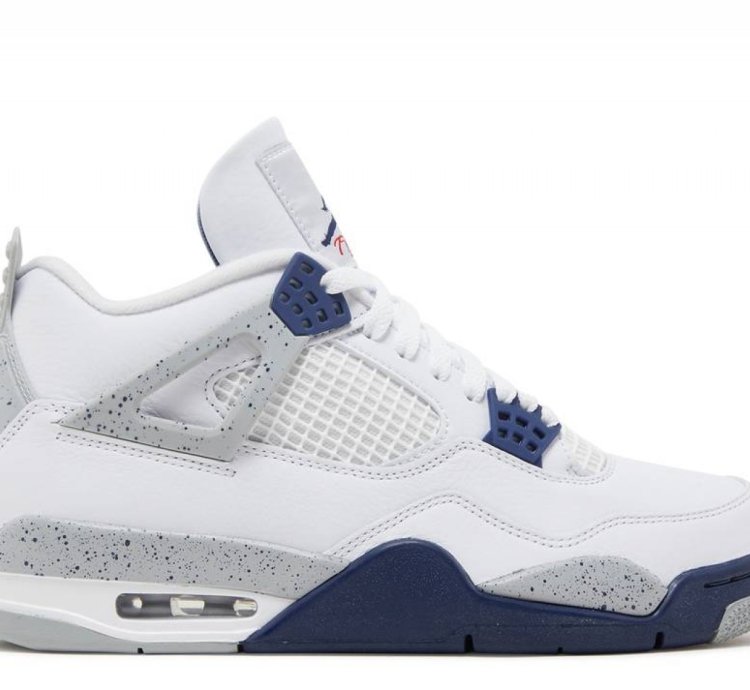 Air Jordan 4 Midnight Navy
