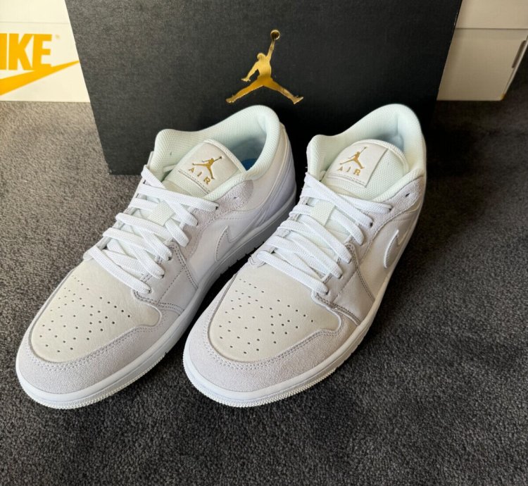 NIKE AIR JORDAN 1 LOW 'PARIS'