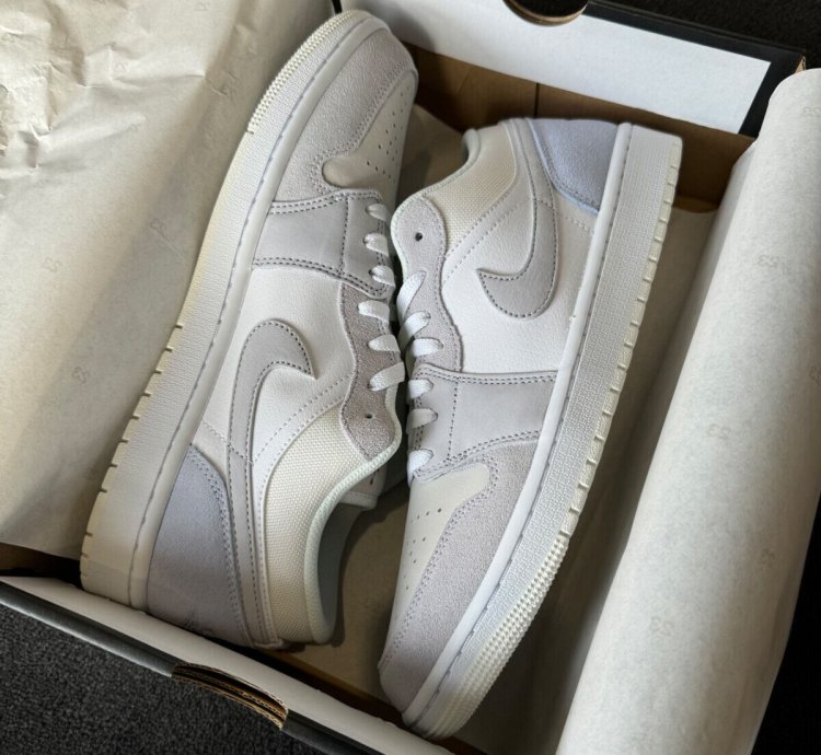 NIKE AIR JORDAN 1 LOW 'PARIS'