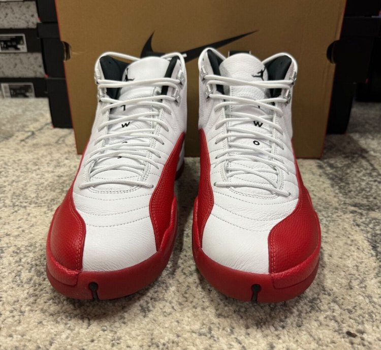 NIKE AIR JORDAN 12 RETRO CHERRY
