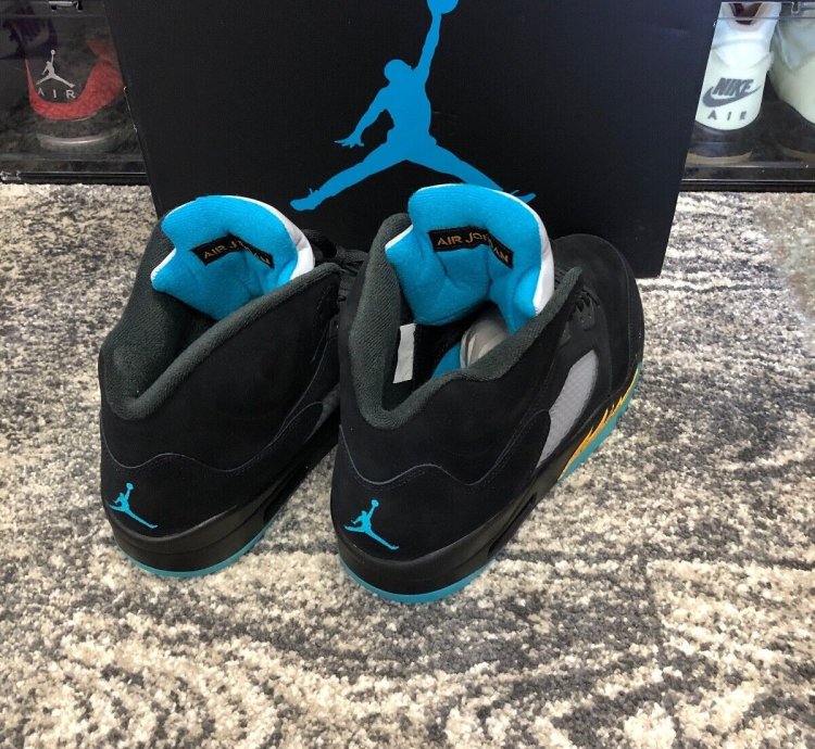 NIKE AIR JORDAN 5 RETRO AQUA