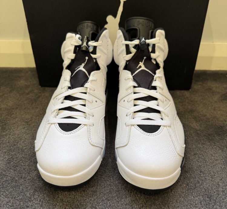 NIKE AIR JORDAN 6 RETRO 'REVERSE OREO'