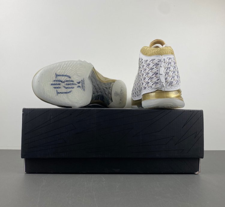 Air Jordan Trophy Room 23 Retro White