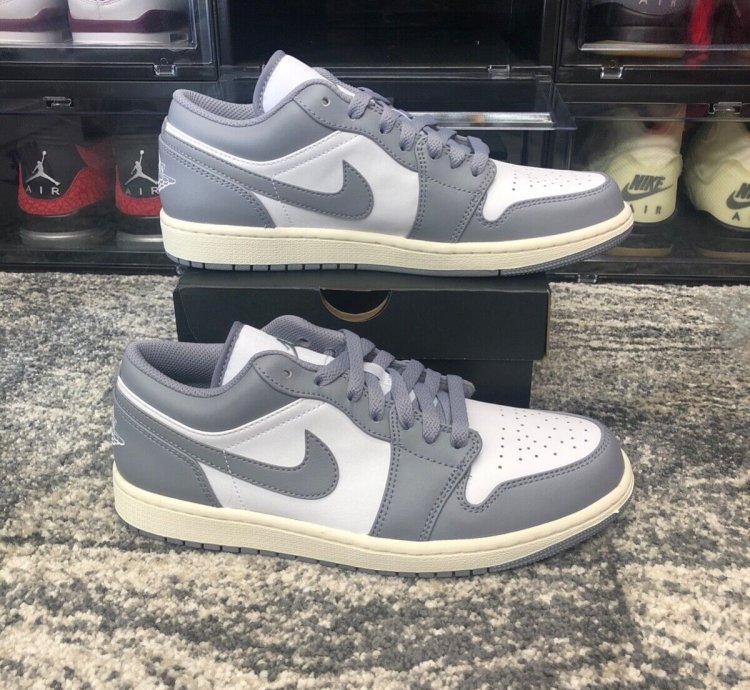 NIKE AIR JORDAN 1 LOW 'VINTAGE GREY'