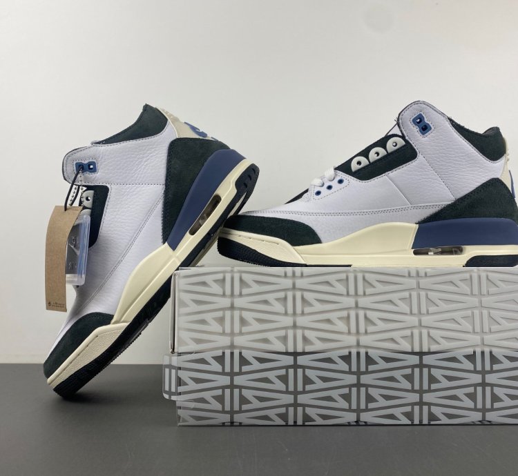 A Ma Maniere x Air Jordan 3 OG SP Diffused Blue