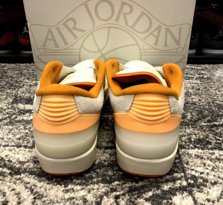 NIKE AIR JORDAN 2 RETRO LOW 'CRAFT MELON'