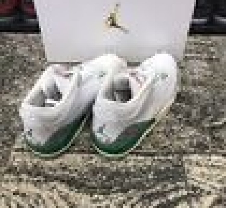 NIKE AIR JORDAN 3 RETRO 'LUCKY GREEN'