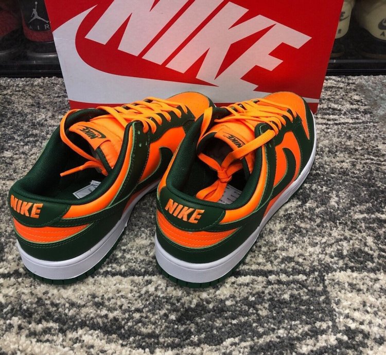 NIKE DUNK LOW RETRO 'MIAMI HURRICANES'