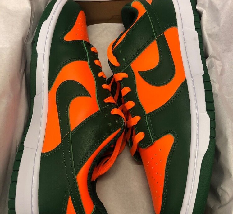 NIKE DUNK LOW RETRO 'MIAMI HURRICANES'