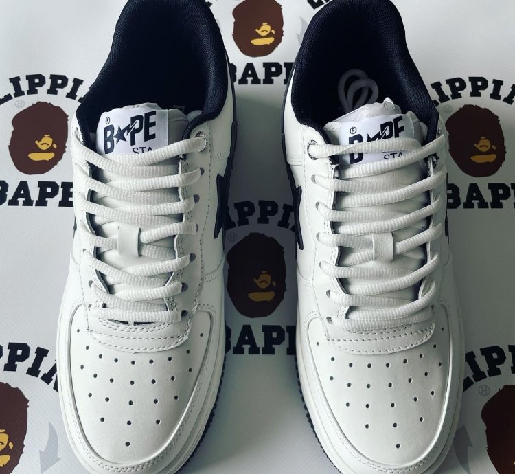 BAPE JJJHOUND BAPE STA 2023